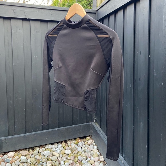 Revamped zip up long sleeve - Picture 3 of 8